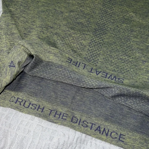 Lululemon Swiftly Top Size 4 - Picture 3 of 3